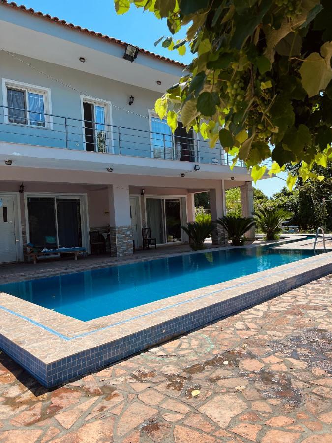 Vieri Apartments Lukovë Exterior foto
